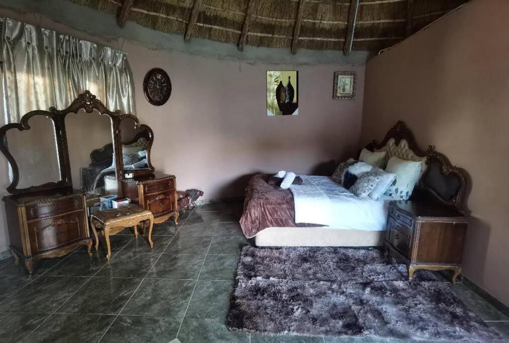 The Round House Apartment Manguzi Екстериор снимка